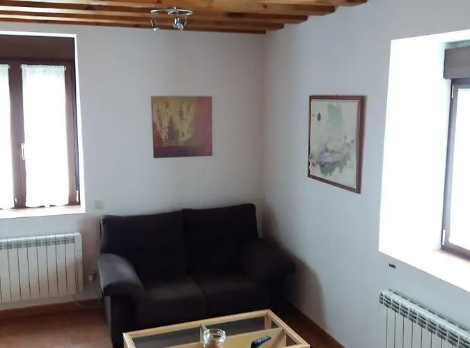 La Antigua Fragua Casa rural Los Llanos de Tormes